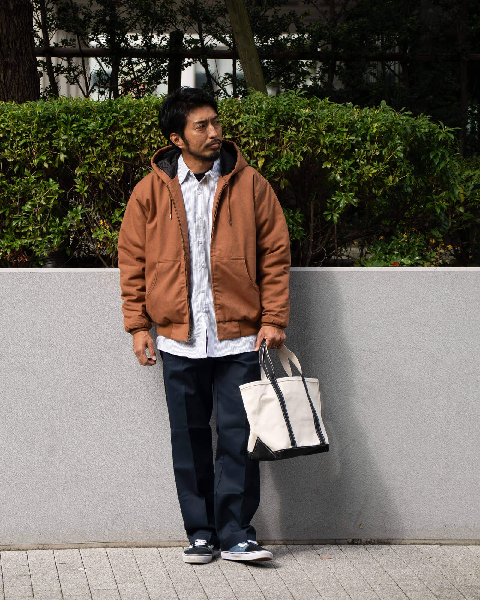CORNER STONEのダックジャケットを使ったメンズコーデ