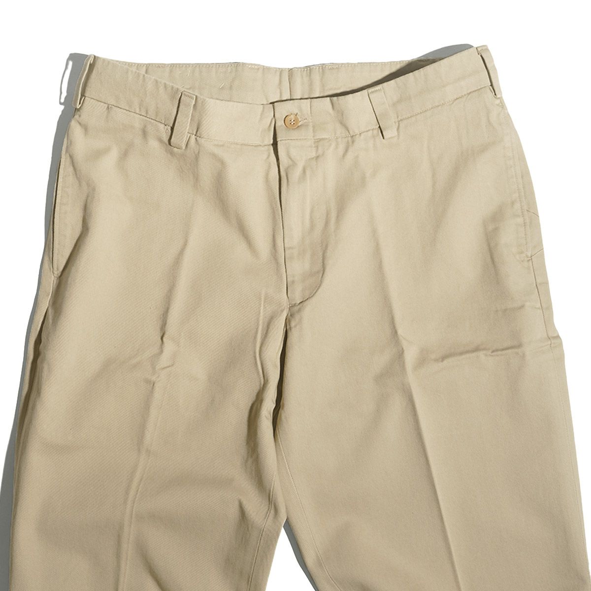 ビルズカーキBILLSKHAKISM2チノパンツクラッシックフィットオリジナルツイルアメリカ製米国製PLAINFRONTCLASSICFIT｜MADEINUSAチノパンメンズゆったりとしたシルエットビンテージの軍チノを元にした看板品番ブリティッシュカーキカーキ
