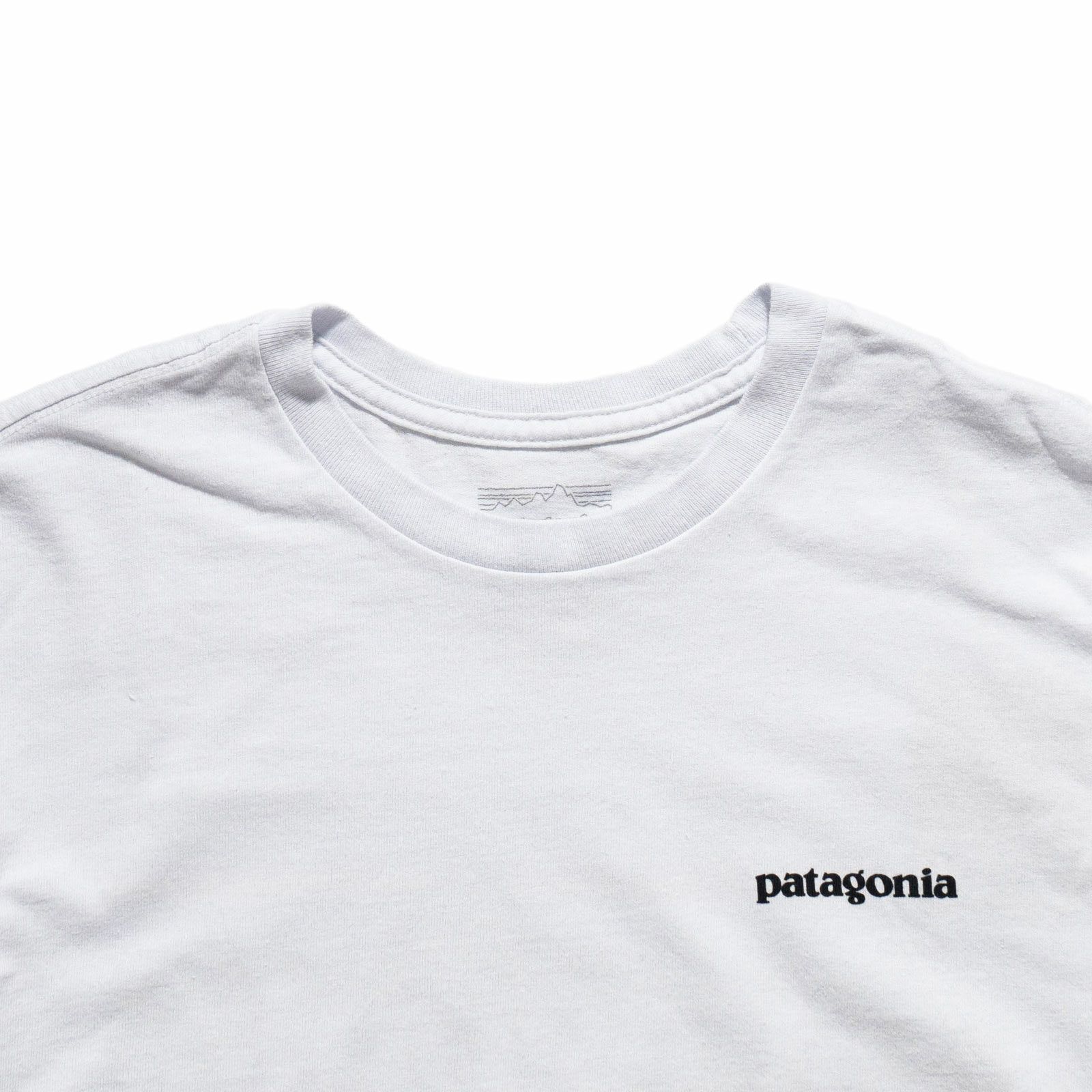 パタゴニアpatagonia長袖TシャツP-6ロゴレスポンシビリティー
