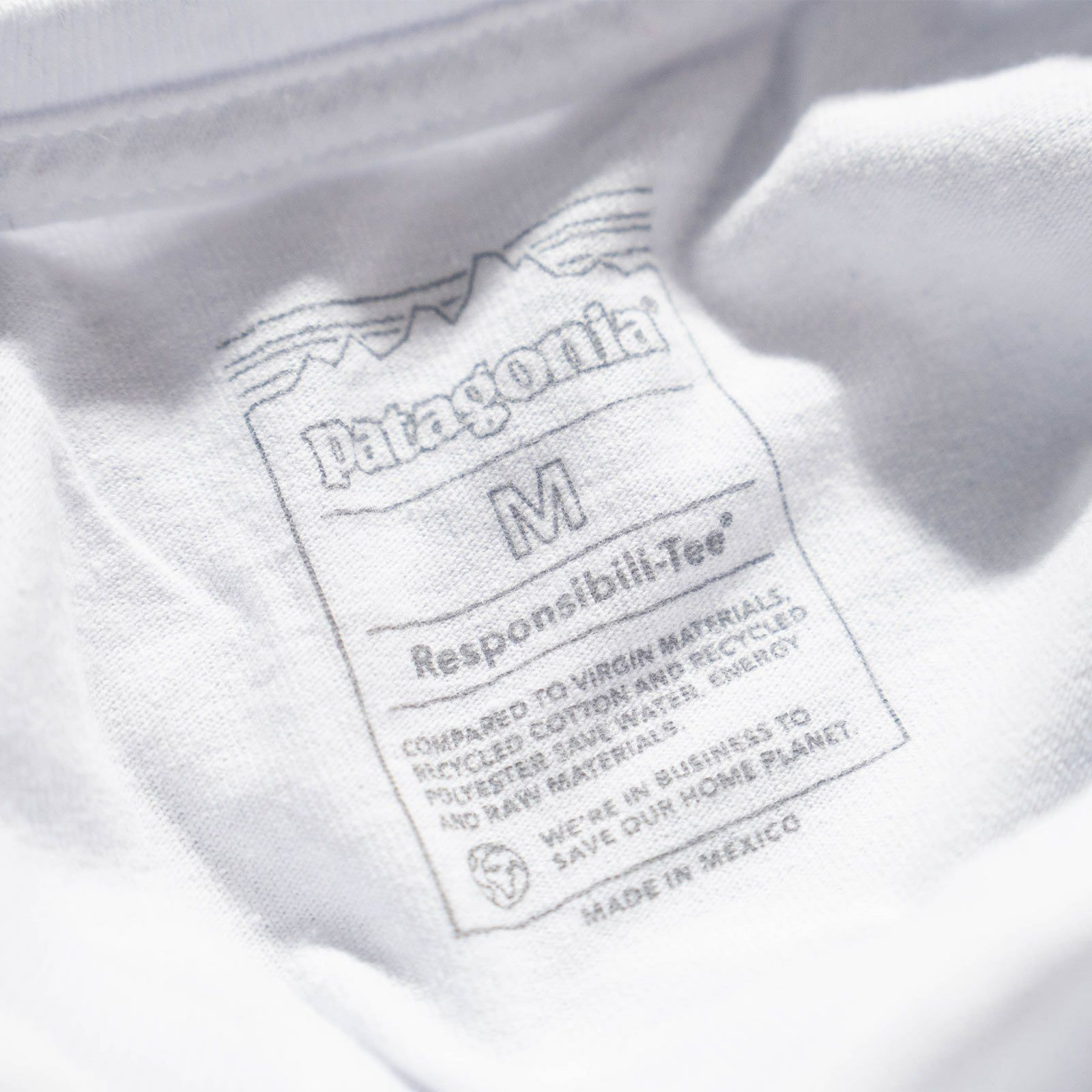 パタゴニアpatagonia長袖TシャツP-6ロゴレスポンシビリティー