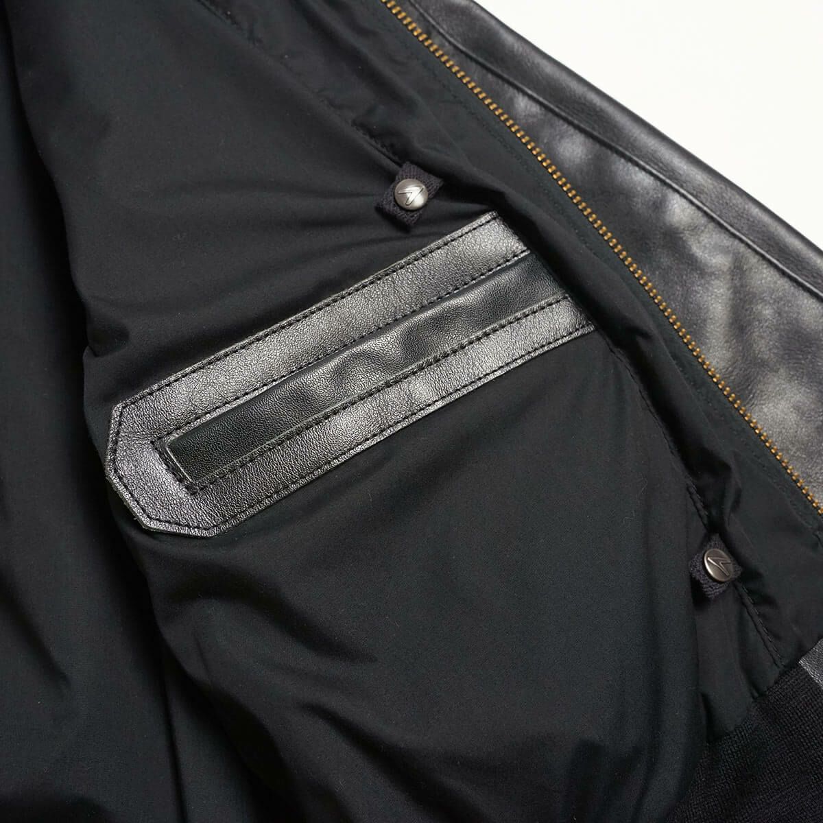 バンソンVANSONTJチームジャケットブラック(アメリカ製米国製レザージャケットスタジャン革ジャン）