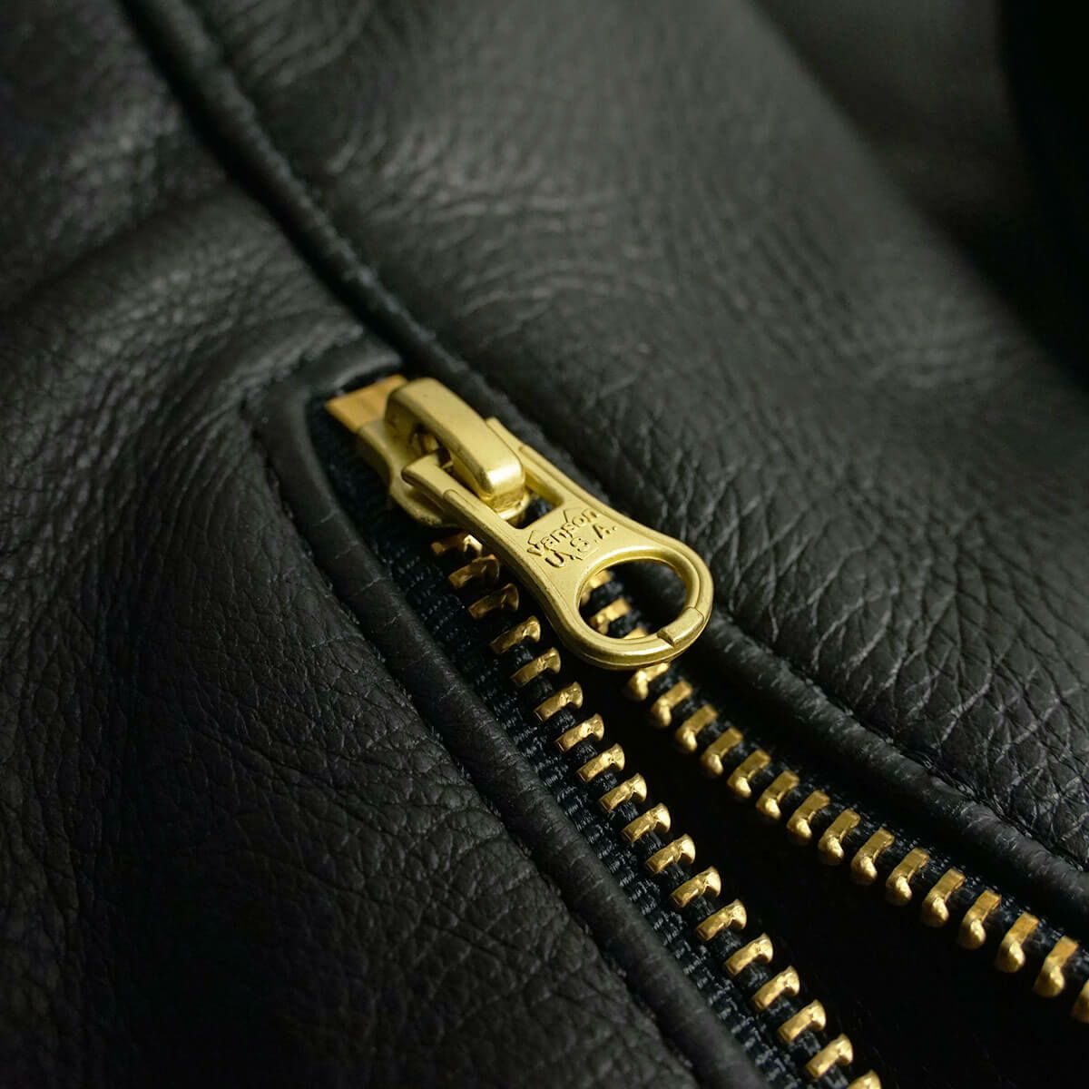 バンソンVANSONC2Rダブルライダースソフトカウレザースキニアーフィット｜メンズライダースレザージャケットアメリカ製革ジャンスリムタイトサテン裏地本革牛革MADEINUSAサイズ34-46アウターブランド