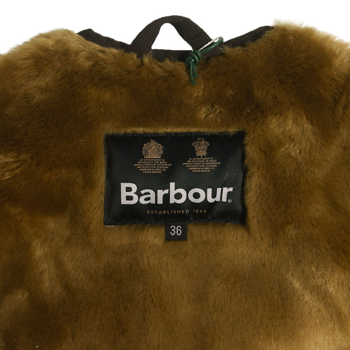 バブアBarbourウォームパイルウエストコート