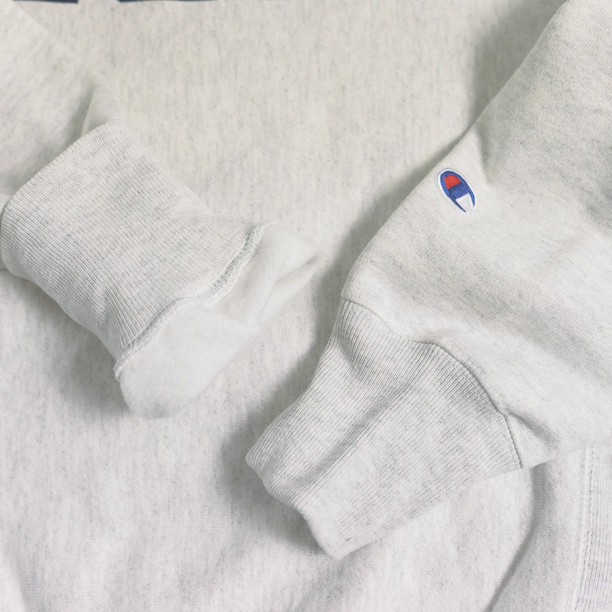 リズディRISDオフィシャルクルーネックカレッジスウェットチャンピオンリバースウィーブ（メンズS-XXLChampionロードアイランドスクールオブデザイン）