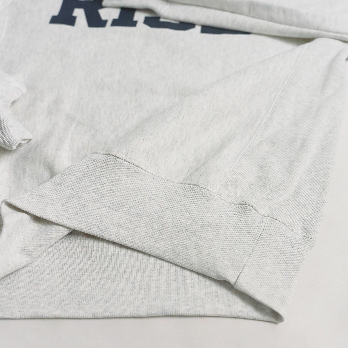 リズディRISDオフィシャルクルーネックカレッジスウェットチャンピオンリバースウィーブ（メンズS-XXLChampionロードアイランドスクールオブデザイン）