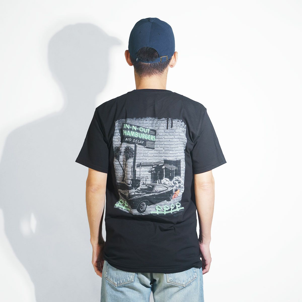 インアンドアウトバーガー半袖Tシャツ2023クオリティーアンドスピードブラック