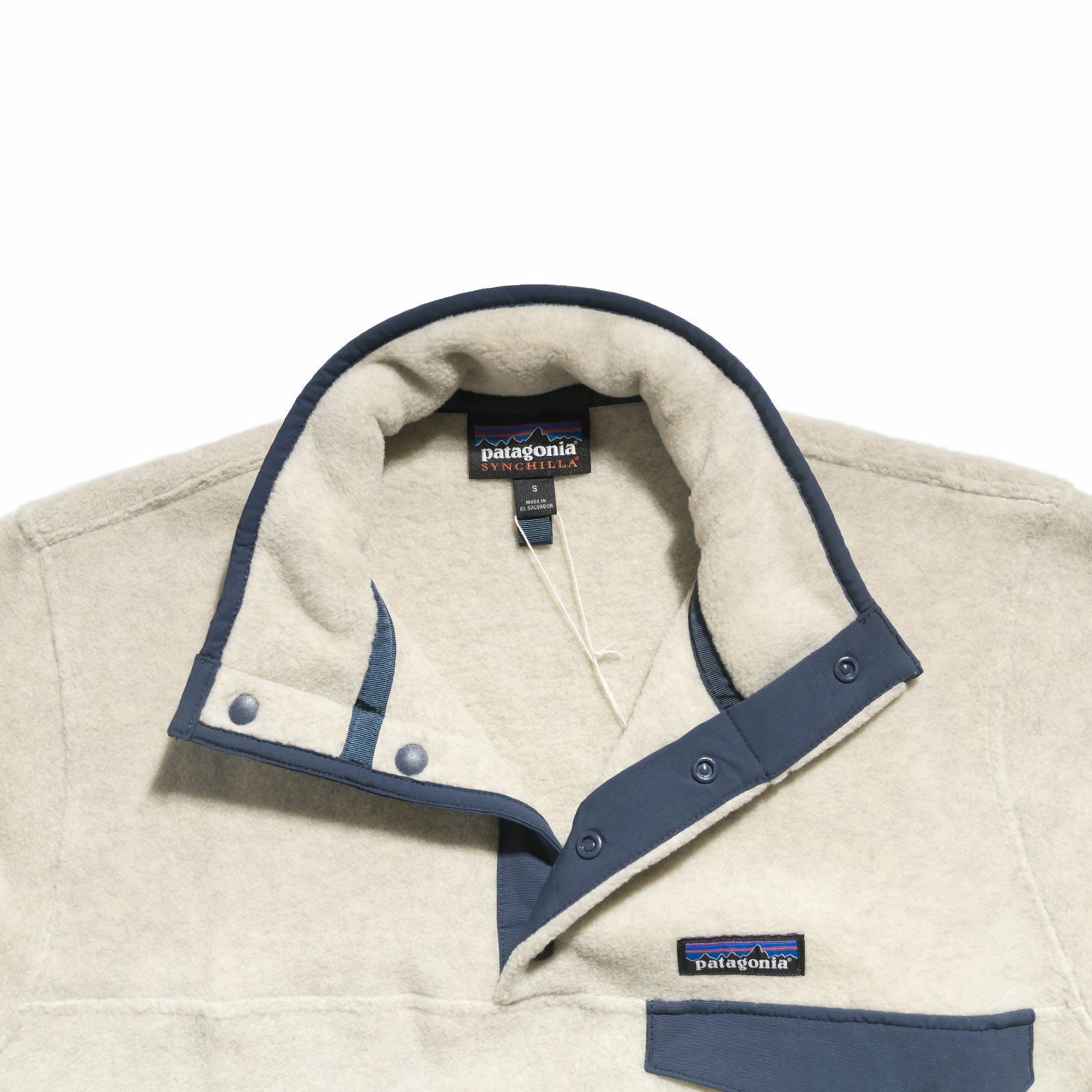 パタゴニアpatagoniaライトウエイトシンチラスナップTプルオーバー