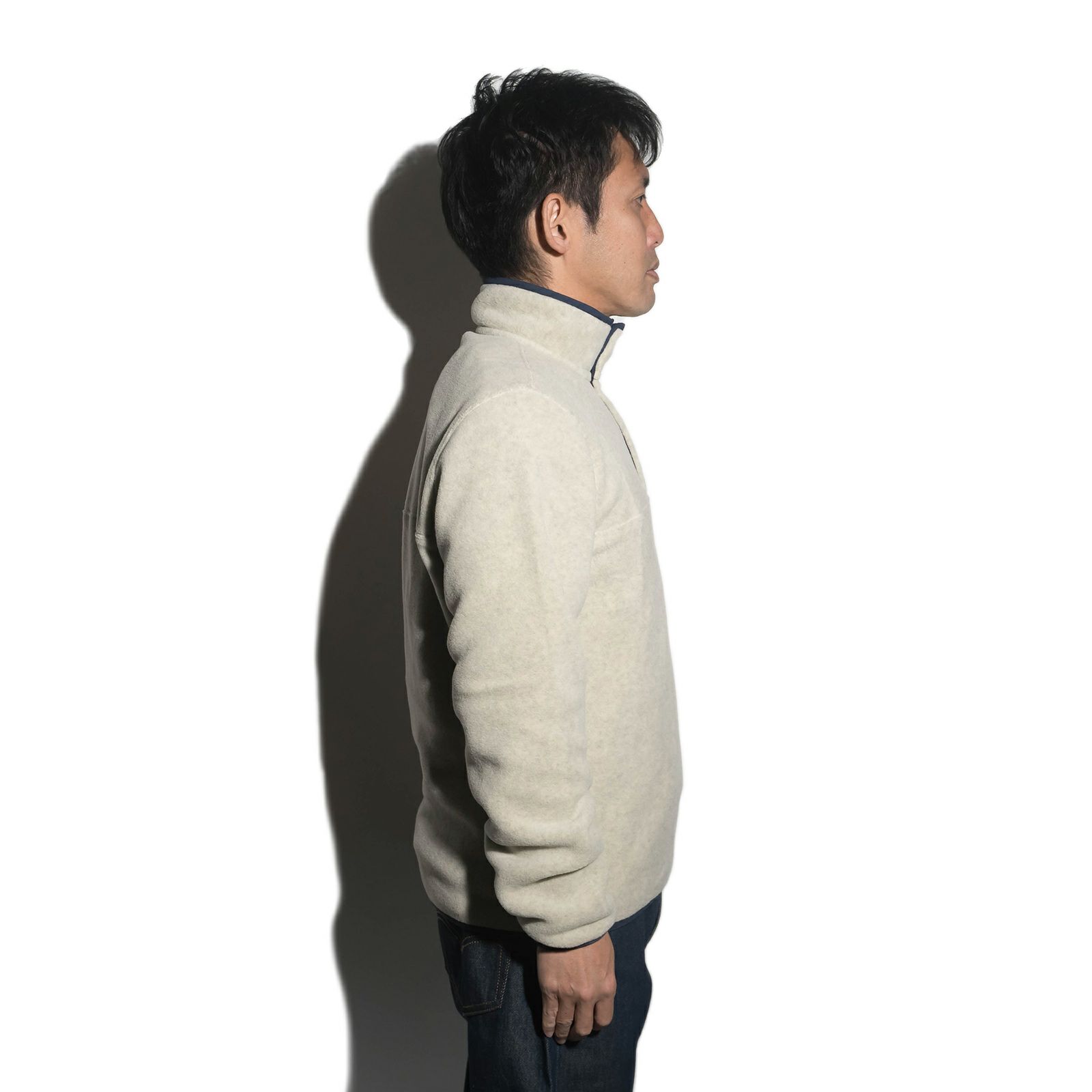 パタゴニアpatagoniaライトウエイトシンチラスナップTプルオーバー