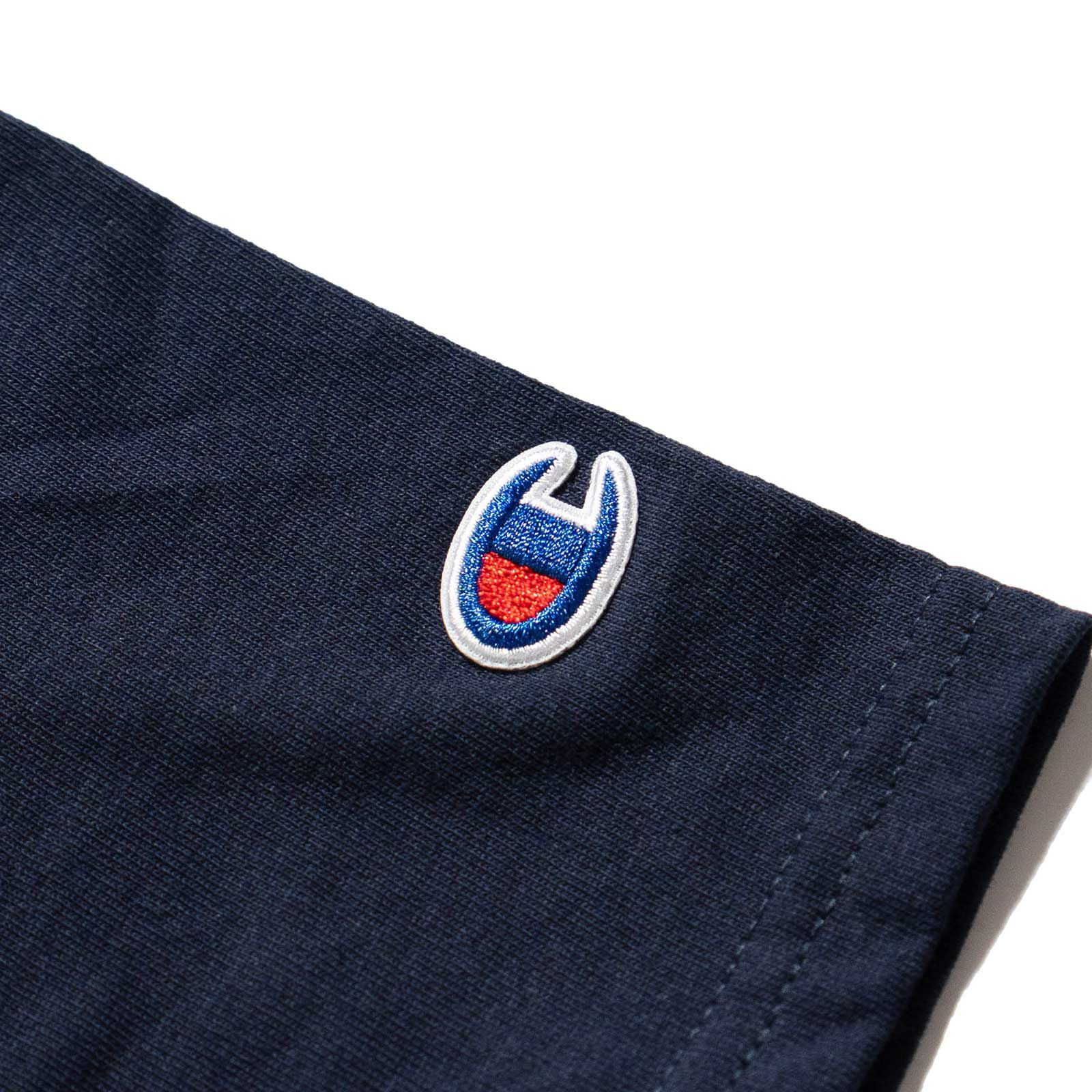 UNIVERSITYOFMICHIGANオフィシャルロゴカレッジTシャツチャンピオンボディ