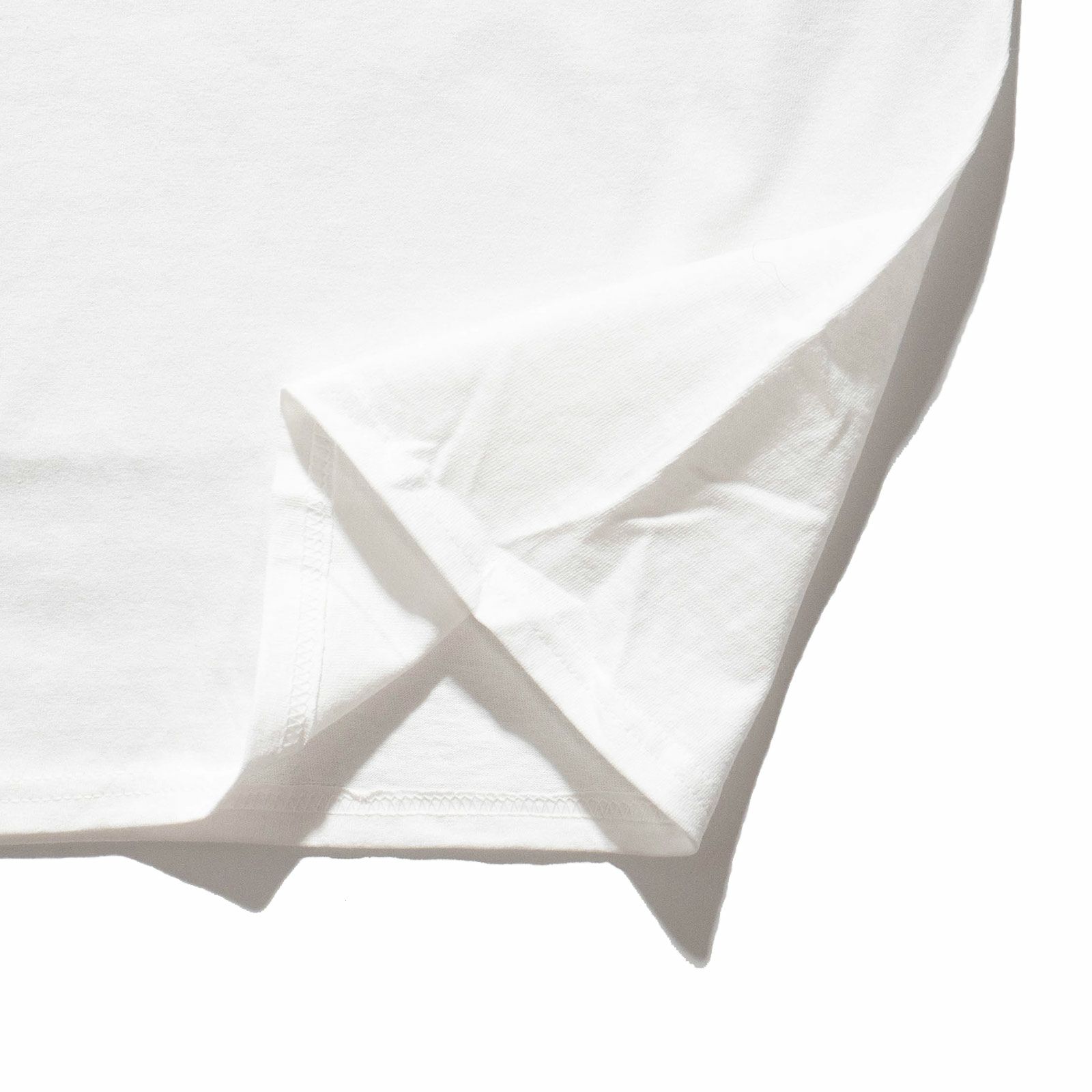 UNIVERSITYOFNOTREDAMEオフィシャルロゴカレッジTシャツチャンピオンボディ