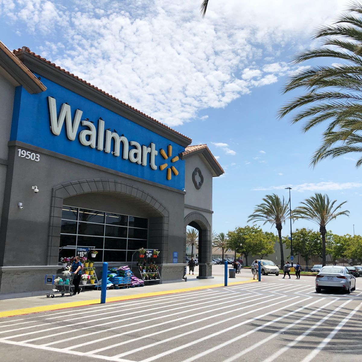 ウォルマートWalmartトラッカーハットピンバッジ