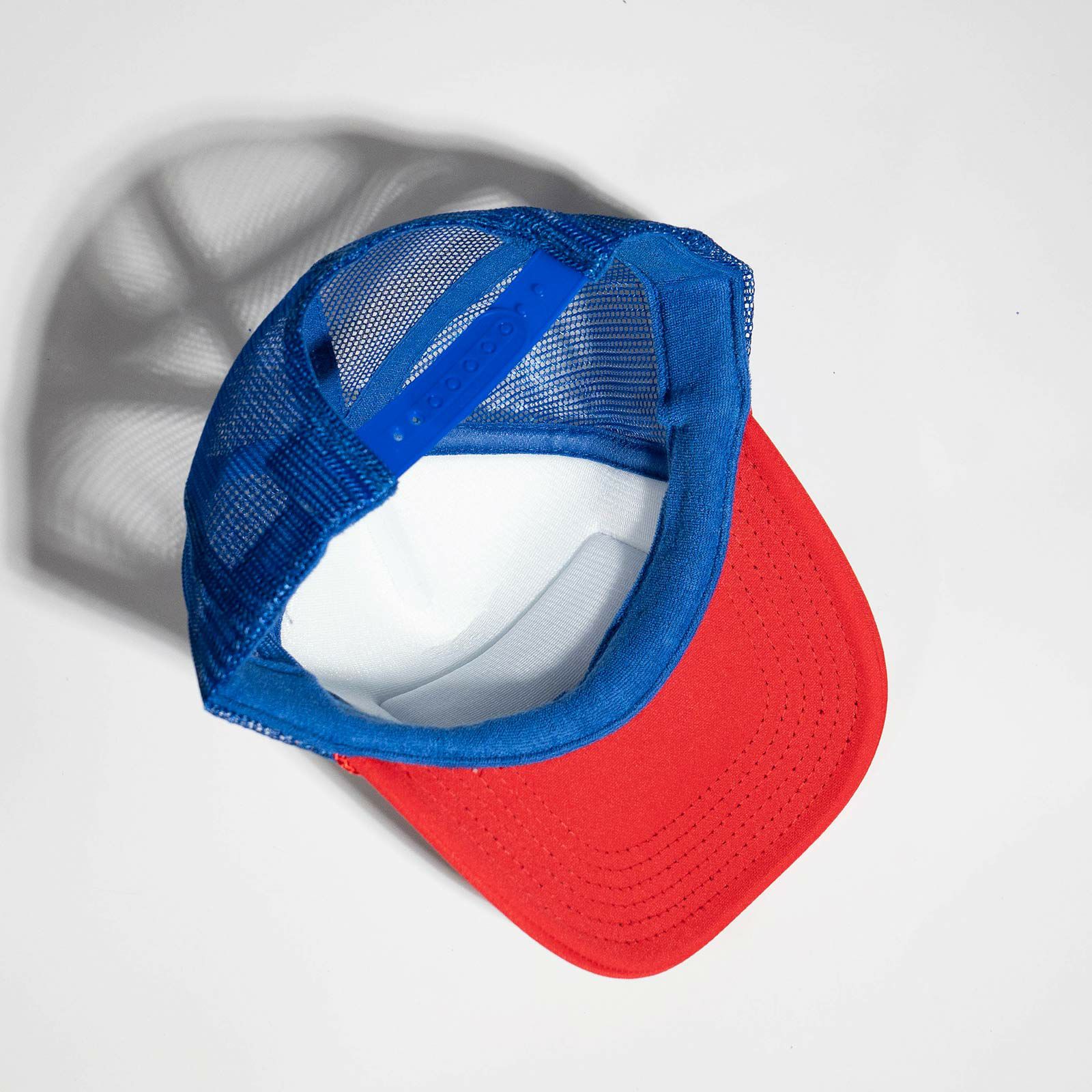 ウィービッグモトWEBIGMOTOCO.チャンピオンピットクルーカーブドビルパッチキャップ