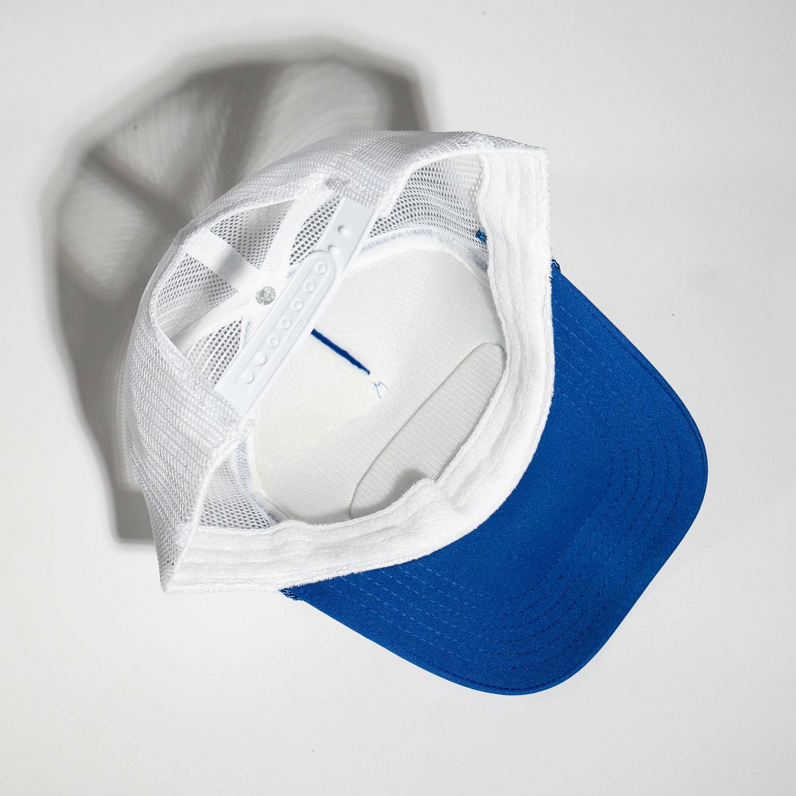 ウィービッグモトWEBIGMOTOCO.シャギンワゴンカーブドビルパッチキャップ