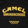 ウィービッグモトWEBIGMOTOCO.キャメルスモーカークロスTシャツ